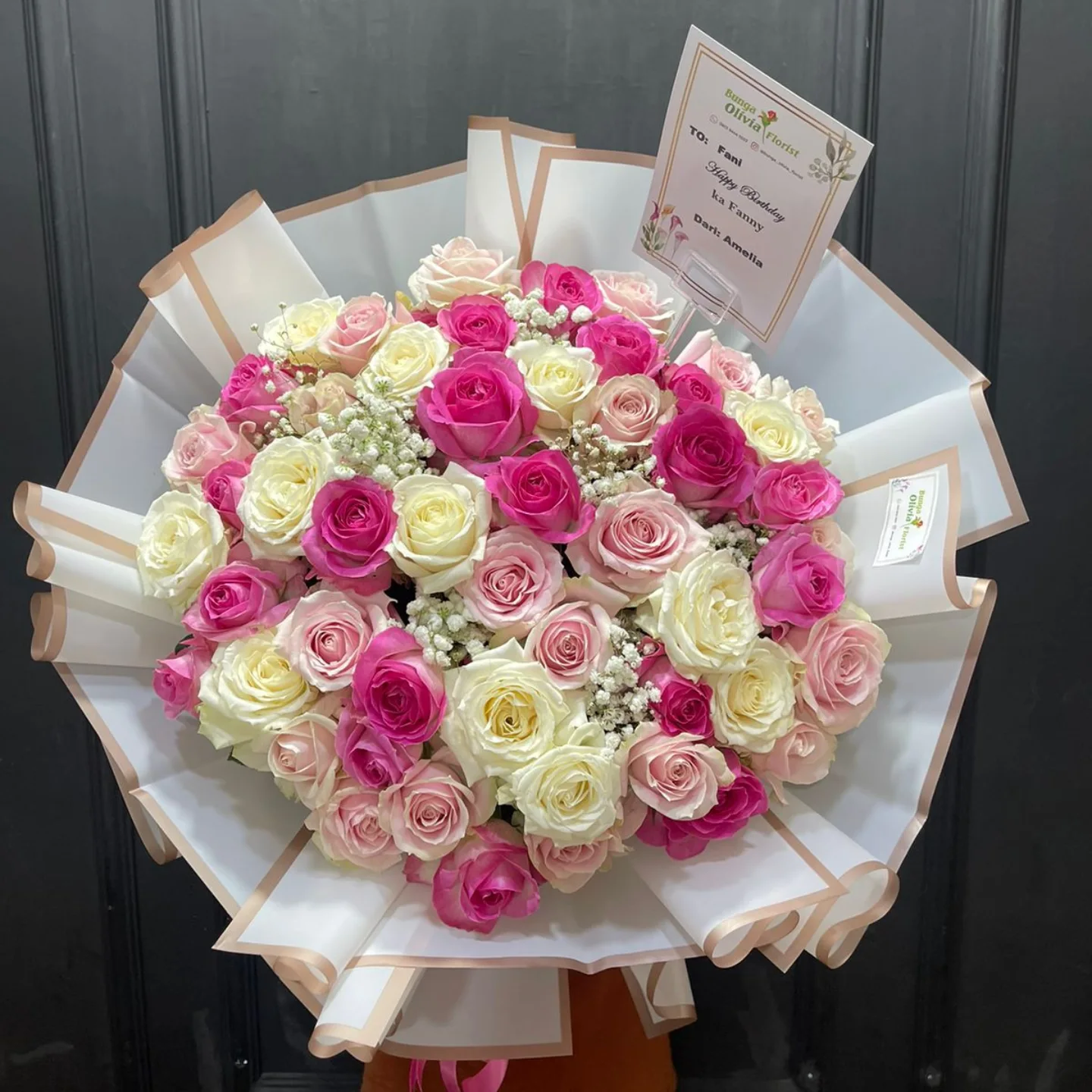 Buket Bunga Segar WF-BHB-KR-019 untuk valentine - IndoFlorist Jakarta, mulai Rp 1 jt