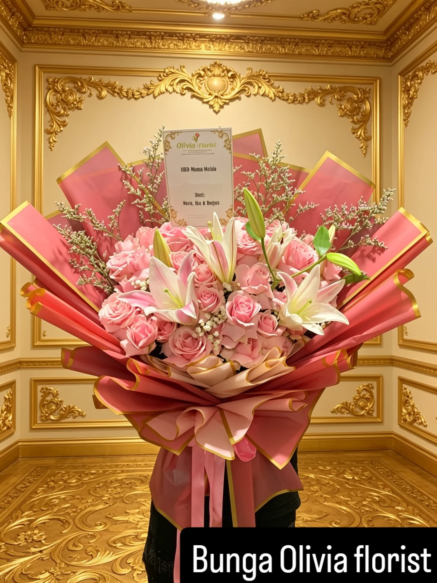 Hand Bouquet WF-MIX-037 untuk hadiah - IndoFlorist Jakarta, mulai Rp 1 jt