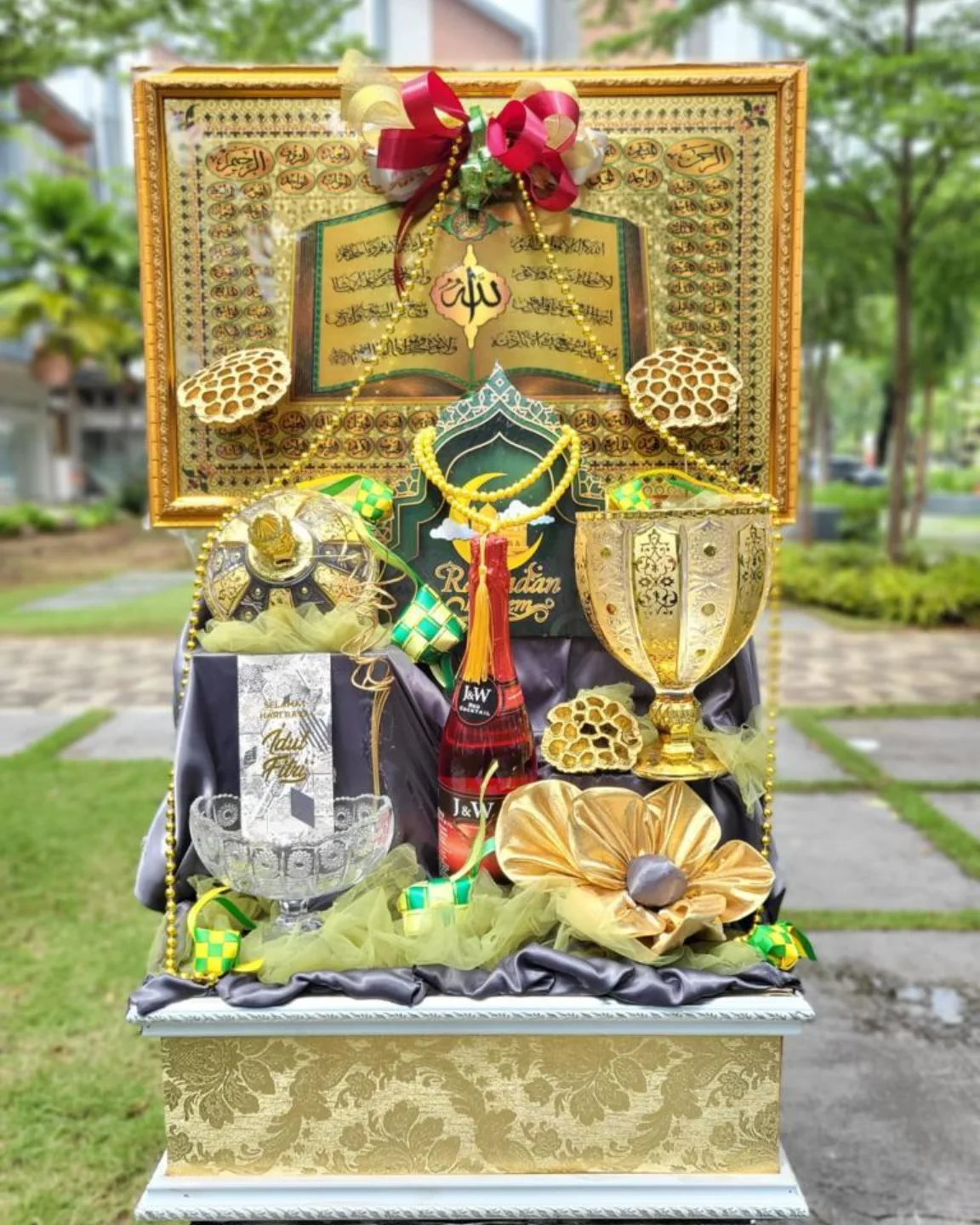 Parcel Lebaran WF-PCL-004 - IndoFlorist