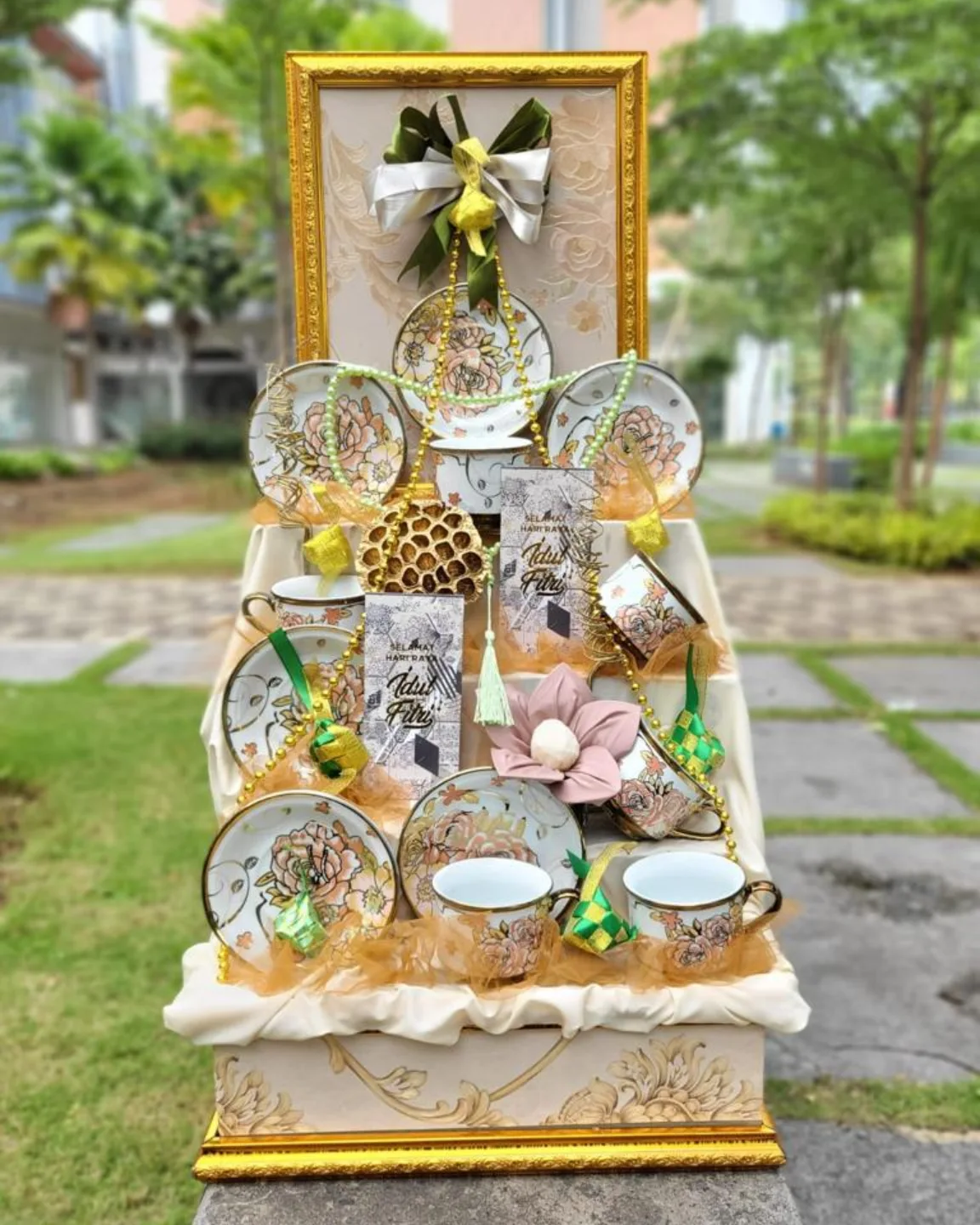 Parcel Lebaran WF-KHA-BER - IndoFlorist