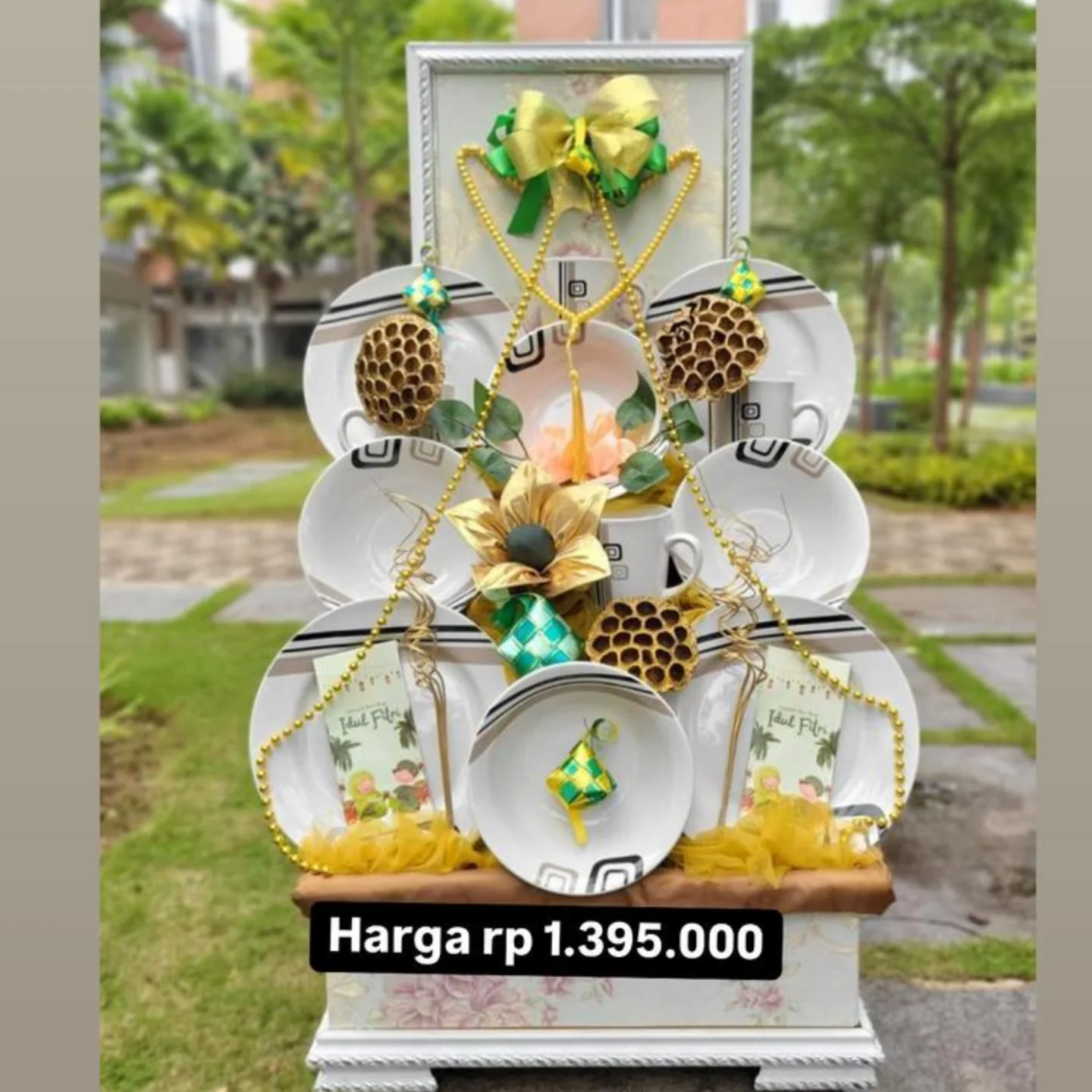 Parcel Lebaran WF-KHA-KHO - IndoFlorist